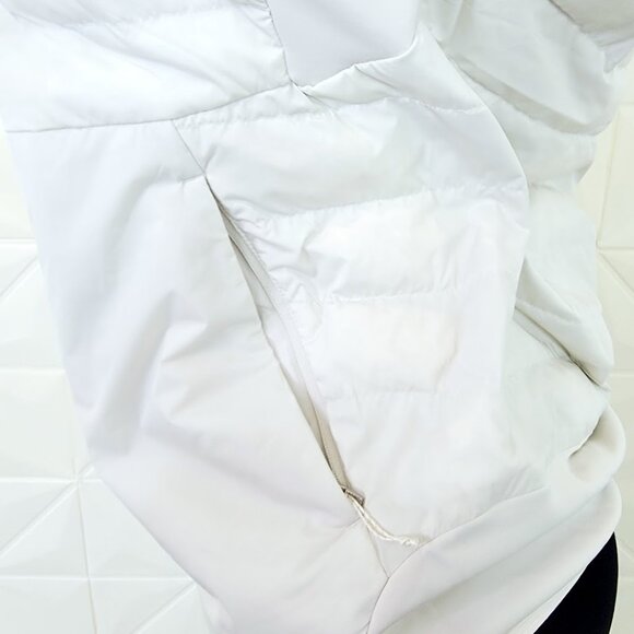 Lululemon Women's White Sleeveless Full-Zip Down For A Run Puffer Vest Size M - Picture 6 of 9